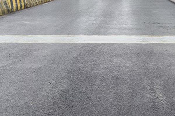 超高性能混凝土（UHPC）鋼橋面鋪裝技術